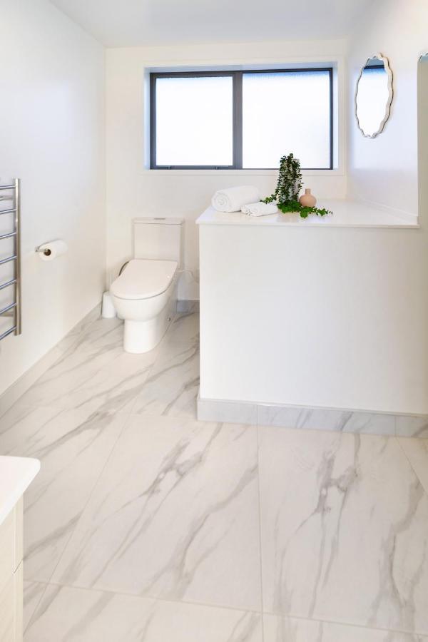 Urban Park Escape 2 Bed 2 Bath W/Carpark Apartamento Christchurch Exterior foto