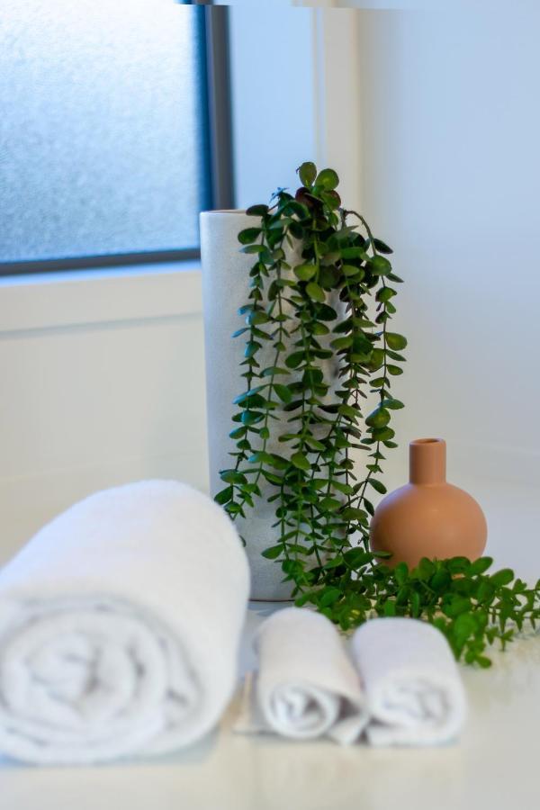 Urban Park Escape 2 Bed 2 Bath W/Carpark Apartamento Christchurch Exterior foto